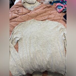 Long sleeve grey banana republic top